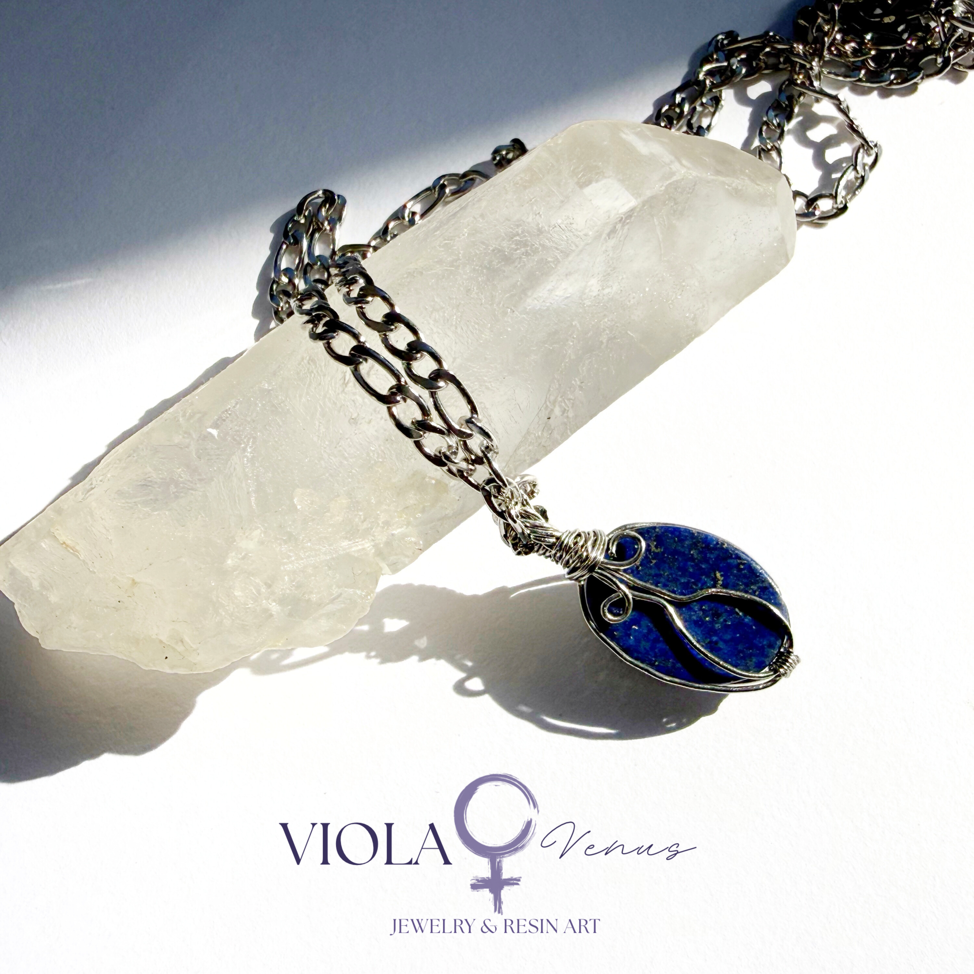 Midnight Current – Lapis Lazuli Pendant Necklace