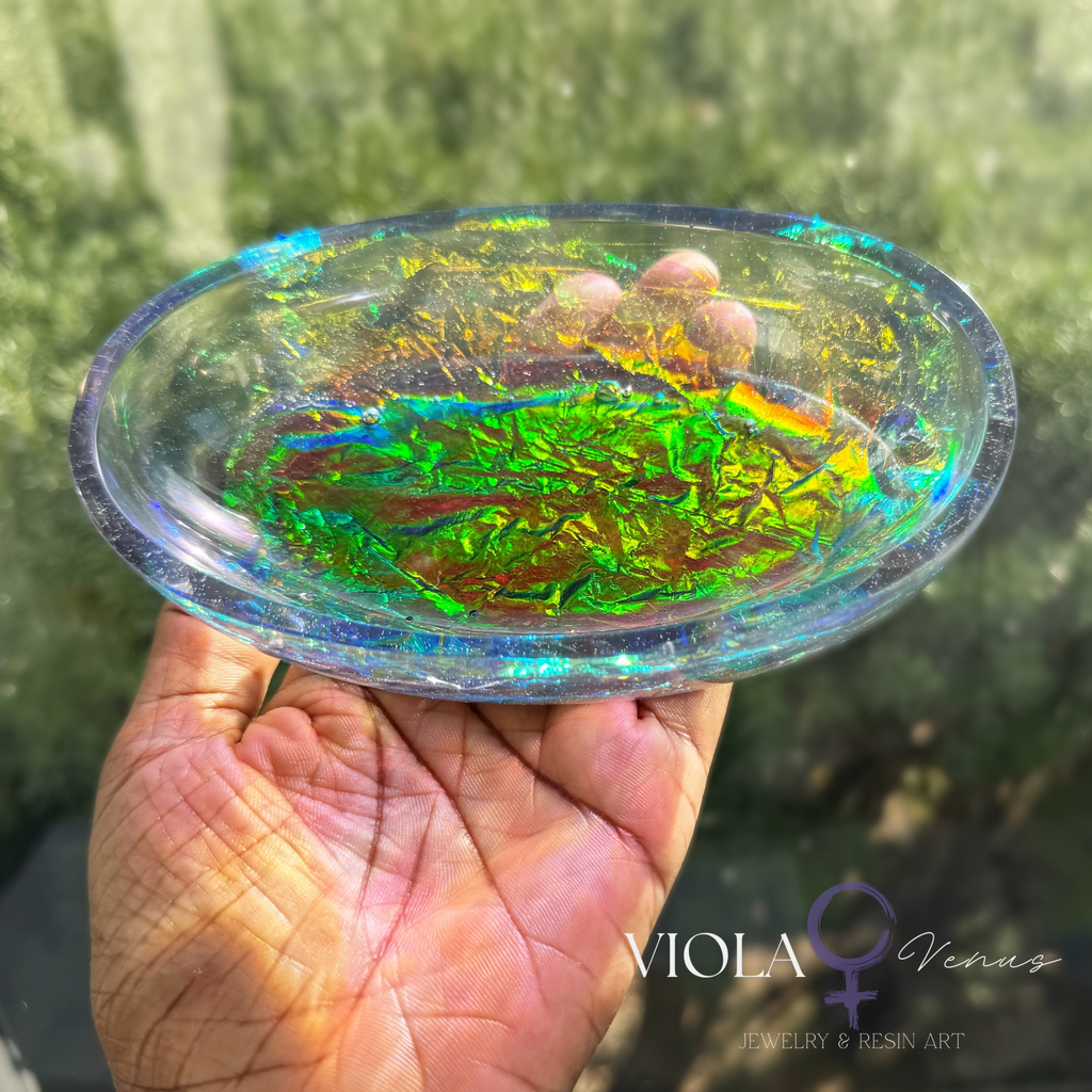 Luminous Aura – Iridescent Resin Bowl