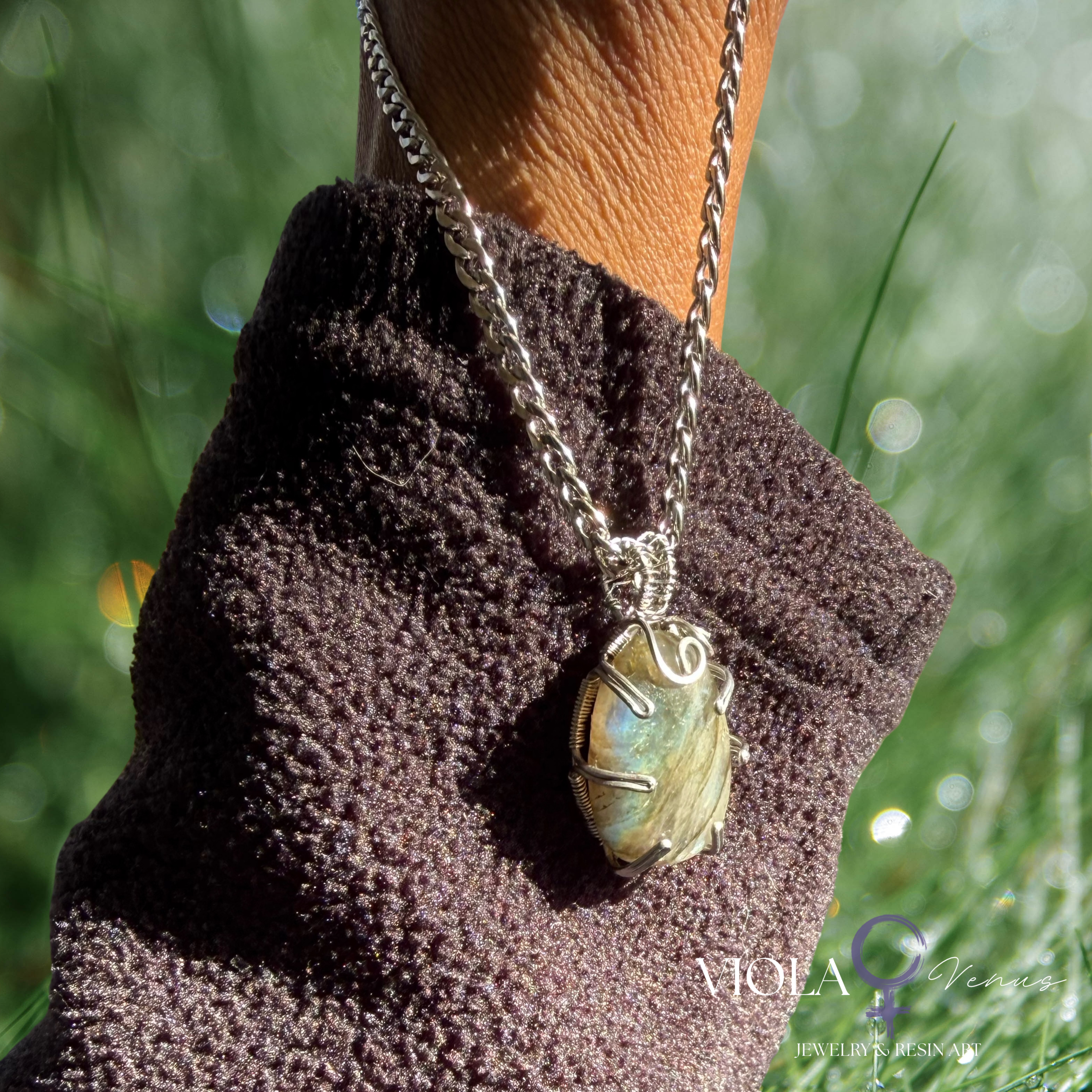Signal Break - Wire Wrapped Pendant (Small)