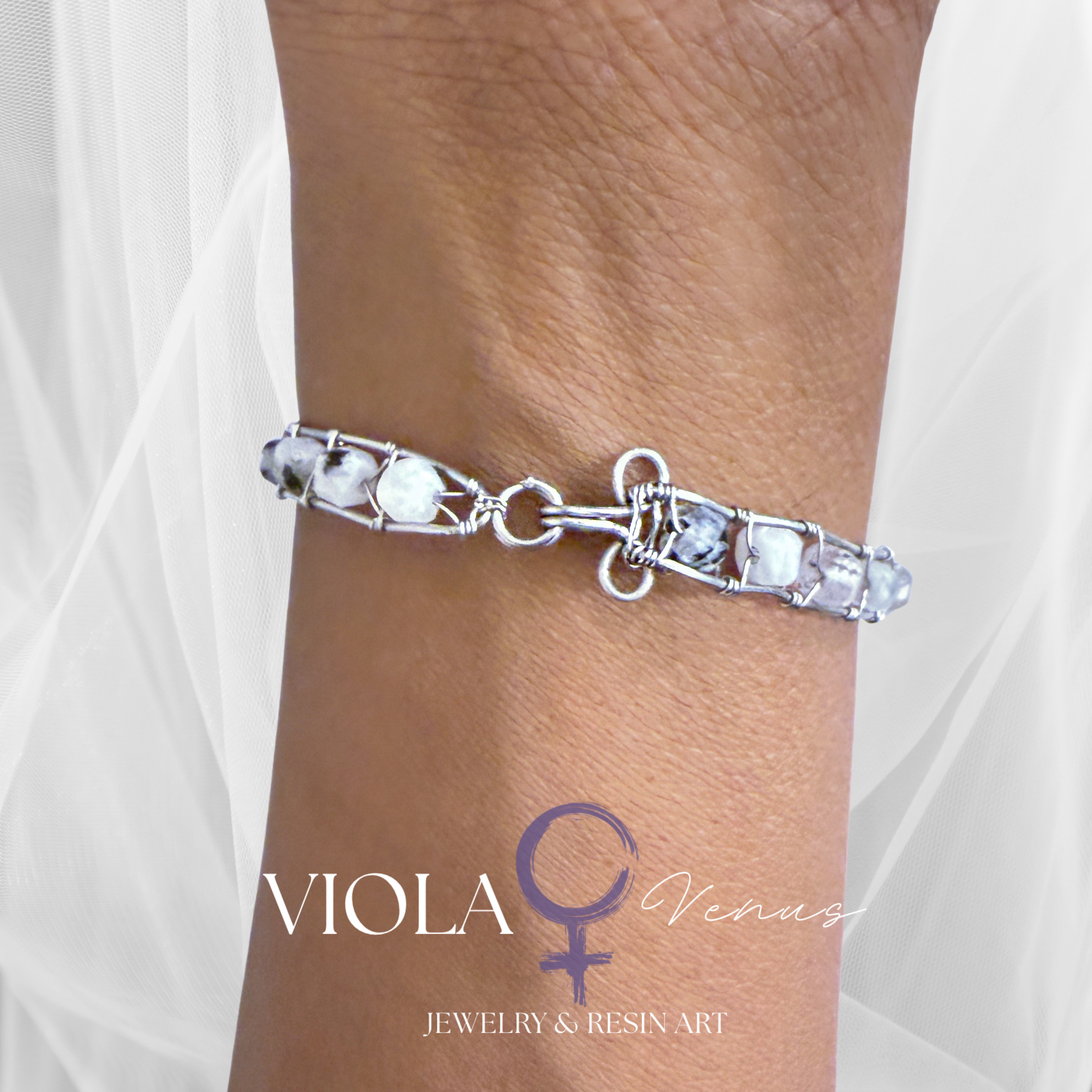 Lunar Current - Rainbow Moonstone Bracelet